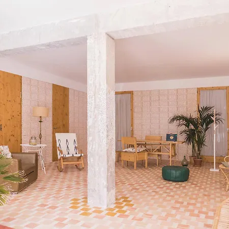 Moll Petit - Turismo De Interior *